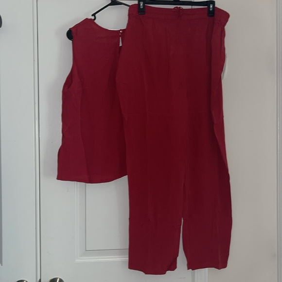 2 piece pant set - Picture 2 of 2